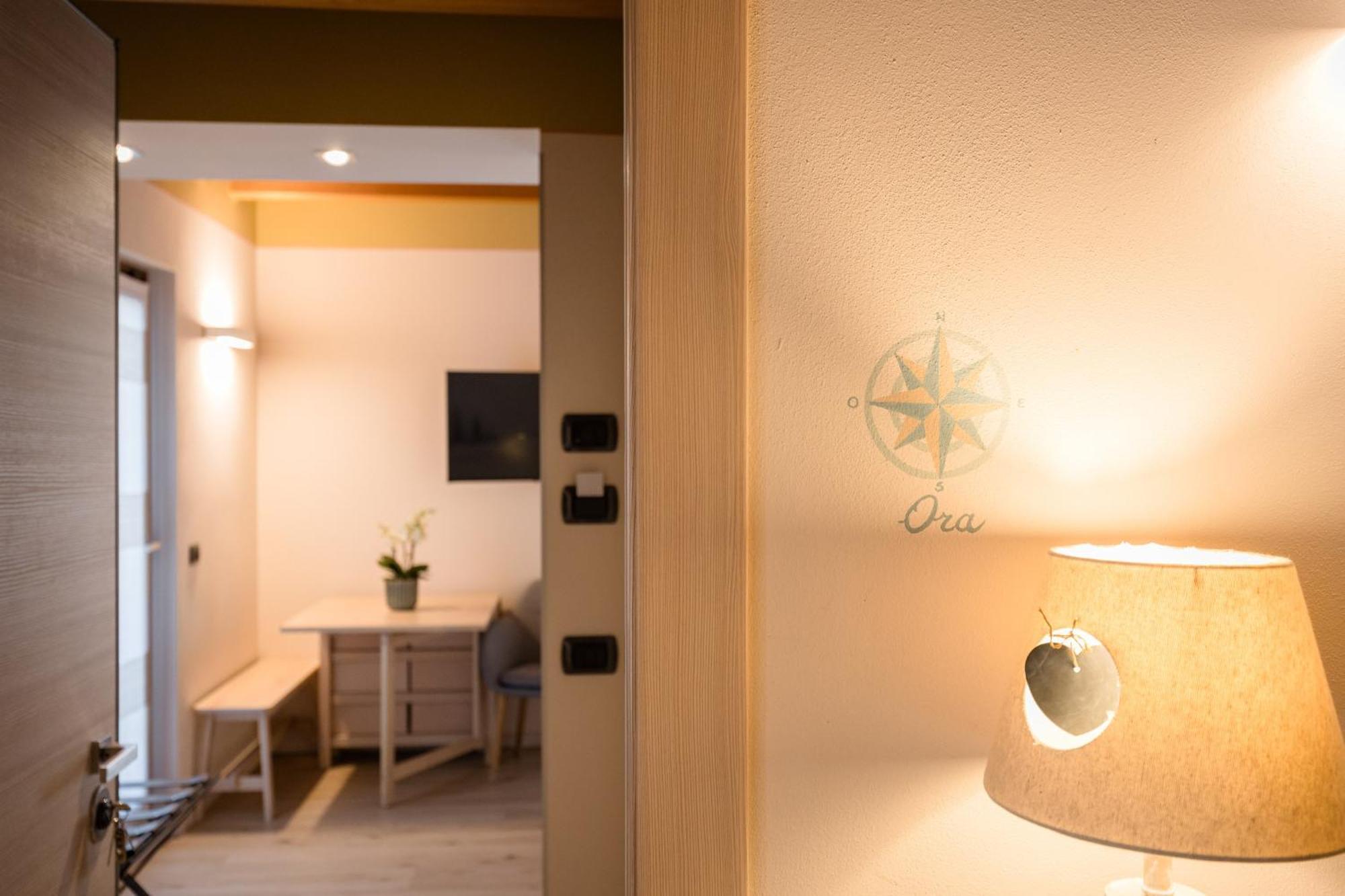 Charming Sirmione Bed & Breakfast Ngoại thất bức ảnh