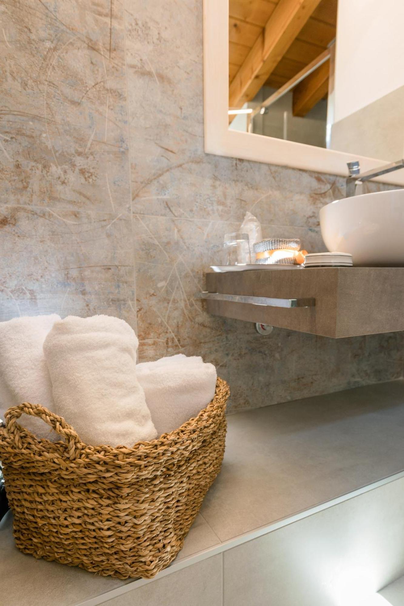 Charming Sirmione Bed & Breakfast Ngoại thất bức ảnh