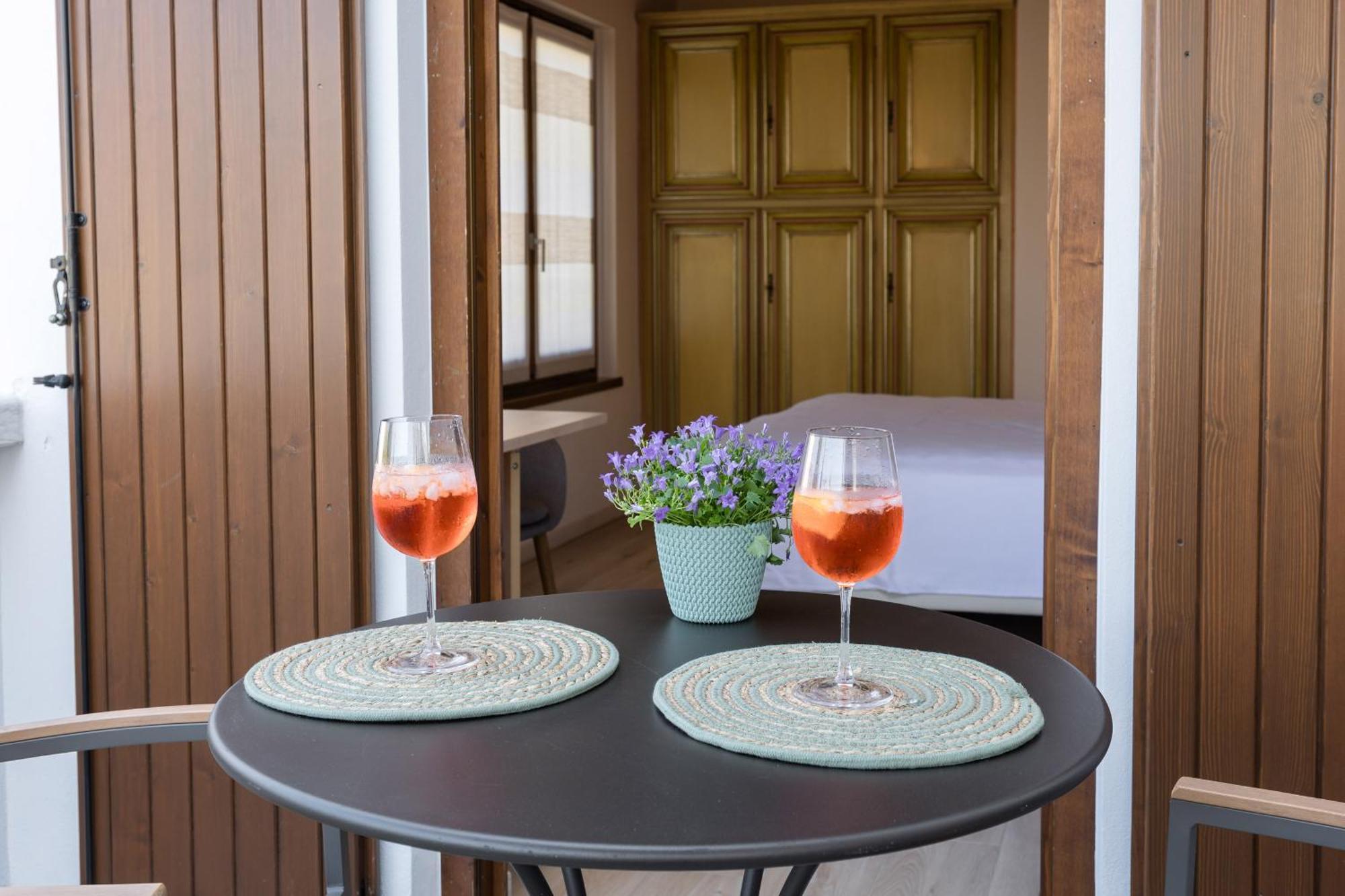 Charming Sirmione Bed & Breakfast Ngoại thất bức ảnh